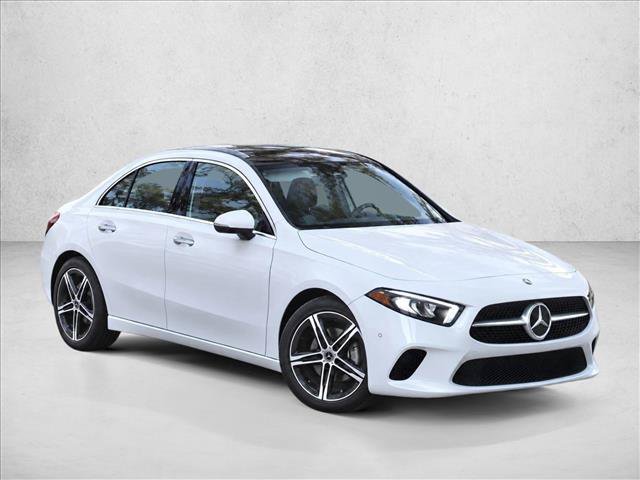 Used 2019 Mercedes-Benz A 220 4MATIC image 3