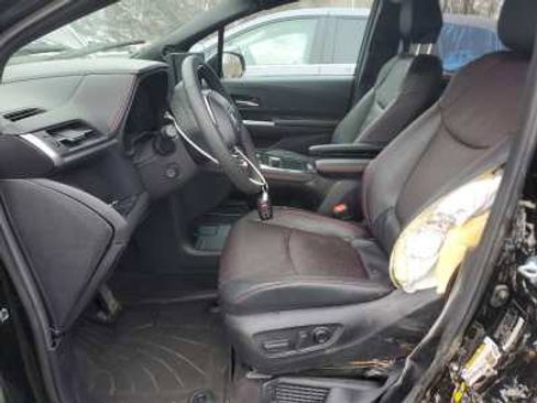 Used 2025 Toyota Sienna XSE w/ XSE Premium Package AWD/4WD image 5