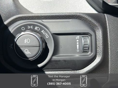 New 2025 Jeep Gladiator Sport image 24