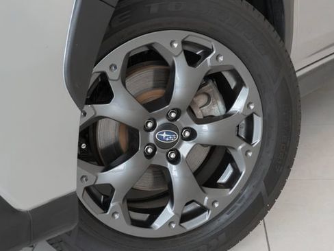 Used 2022 Subaru Crosstrek 2.5i Sport w/ Moonroof Package AWD/4WD image 2