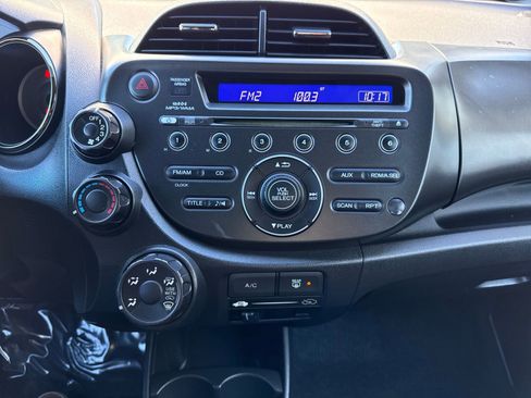Used 2013 Honda Fit Sport image 20