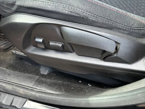 Used 2012 Chevrolet Equinox LS image 35