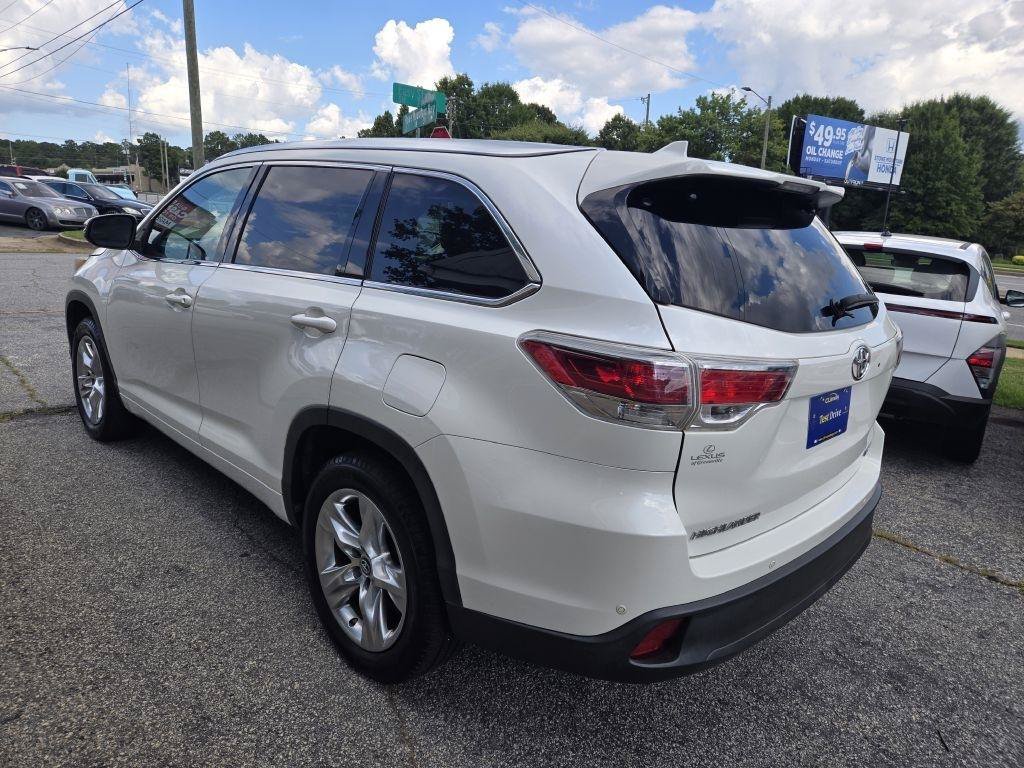 Used 2016 Toyota Highlander Limited FWD image 5