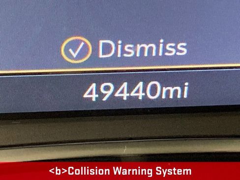 Used 2024 GMC Terrain SLT image 6