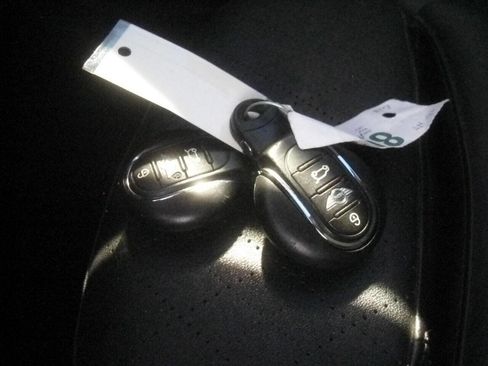 Used 2015 MINI Cooper 2-Door Hardtop image 26