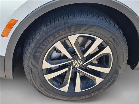 Certified 2024 Volkswagen Tiguan S FWD image 24