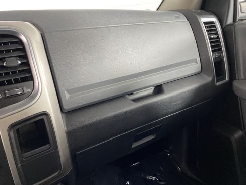 Used 2017 RAM 1500 Classic SLT RWD image 26