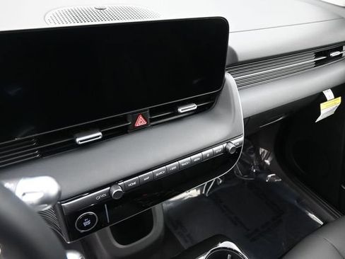 New 2026 Hyundai Ioniq 5 SEL AWD/4WD image 19
