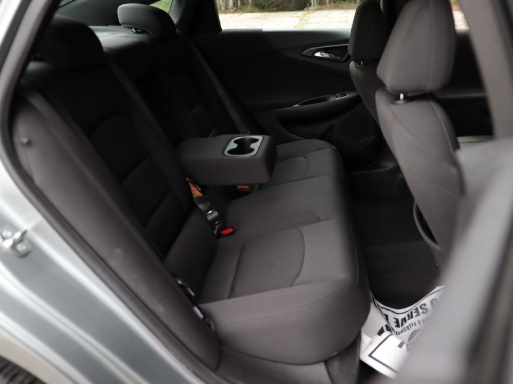 Used 2024 Chevrolet Malibu LT FWD image 25