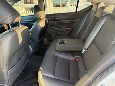 Used 2020 Nissan Altima 2.5 SR w/ Premium Package image 35