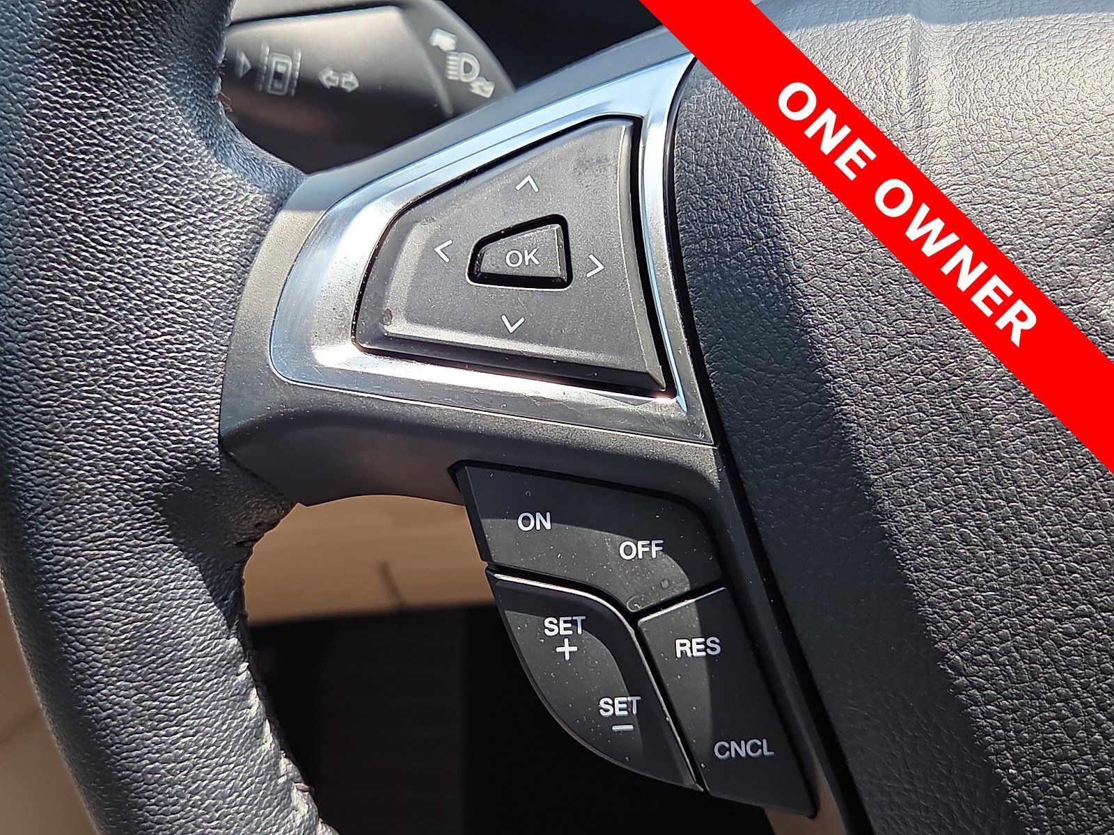 Used 2023 Ford Edge Titanium w/ Cargo Accessory Package AWD/4WD image 21