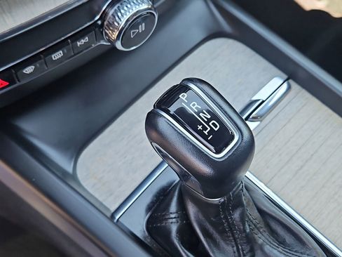 Used 2020 Volvo XC60 T5 Inscription w/ Protection Package Premier image 16