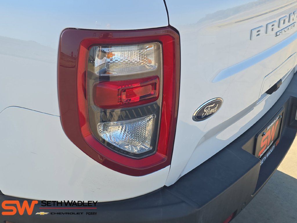 Used 2021 Ford Bronco Sport Outer Banks AWD/4WD image 32