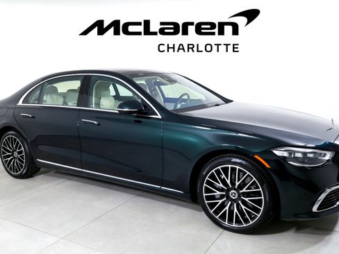 Used 2024 Mercedes-Benz S 580 4MATIC Sedan image 2