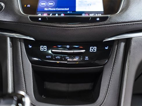 Used 2022 Cadillac XT5 Premium Luxury w/ LPO, Floor Liner Package image 15