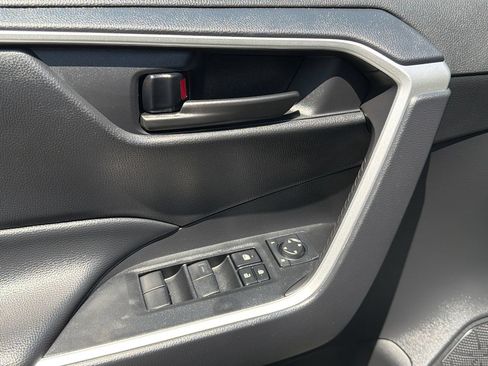 Used 2024 Toyota RAV4 LE AWD/4WD image 16