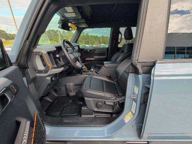 Used 2023 Ford Bronco Badlands AWD/4WD image 11