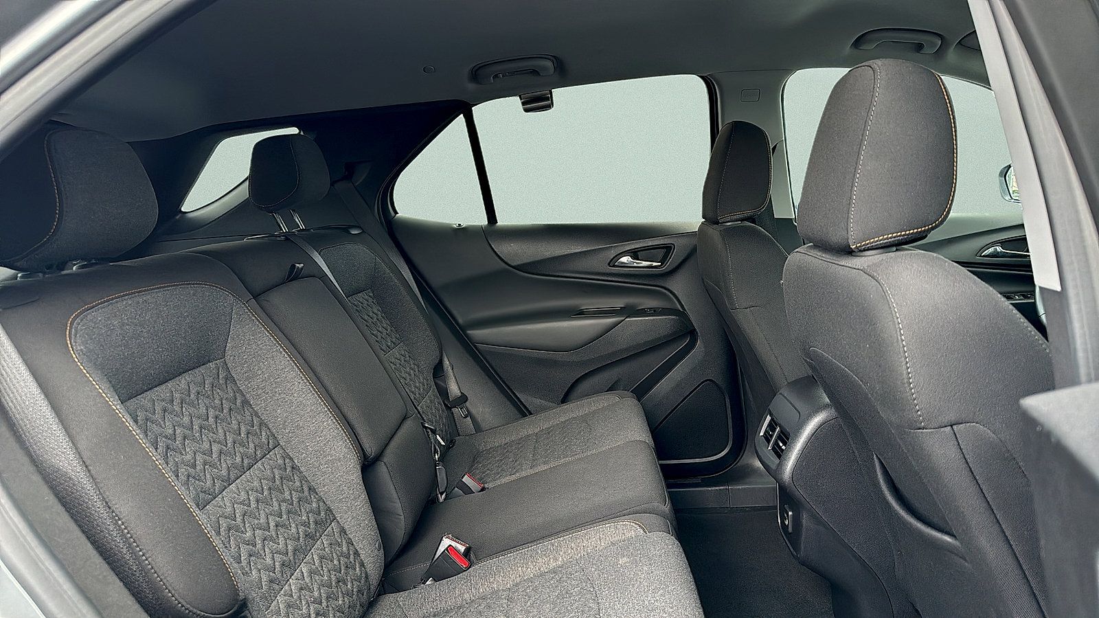 Used 2024 Chevrolet Equinox LT AWD/4WD image 30
