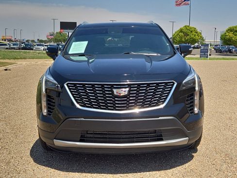 Used 2023 Cadillac XT4 Premium Luxury FWD image 8