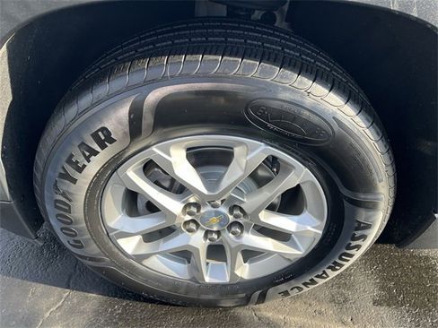 Certified 2020 Chevrolet Traverse LS image 16