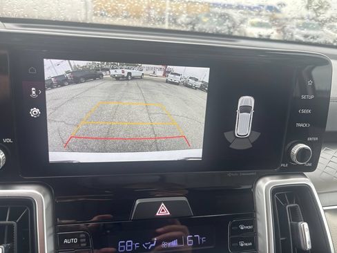 Used 2022 Kia Sorento S FWD image 26