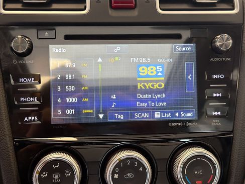 Used 2016 Subaru Forester 2.5i Premium w/ All-Weather Package AWD/4WD image 21