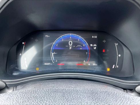 Used 2024 Toyota Grand Highlander XLE image 25