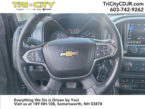Used 2019 Chevrolet Colorado Z71 w/ Z71 Midnight Edition image 19