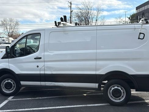 Used 2019 Ford Transit 250 130 Low Roof image 6