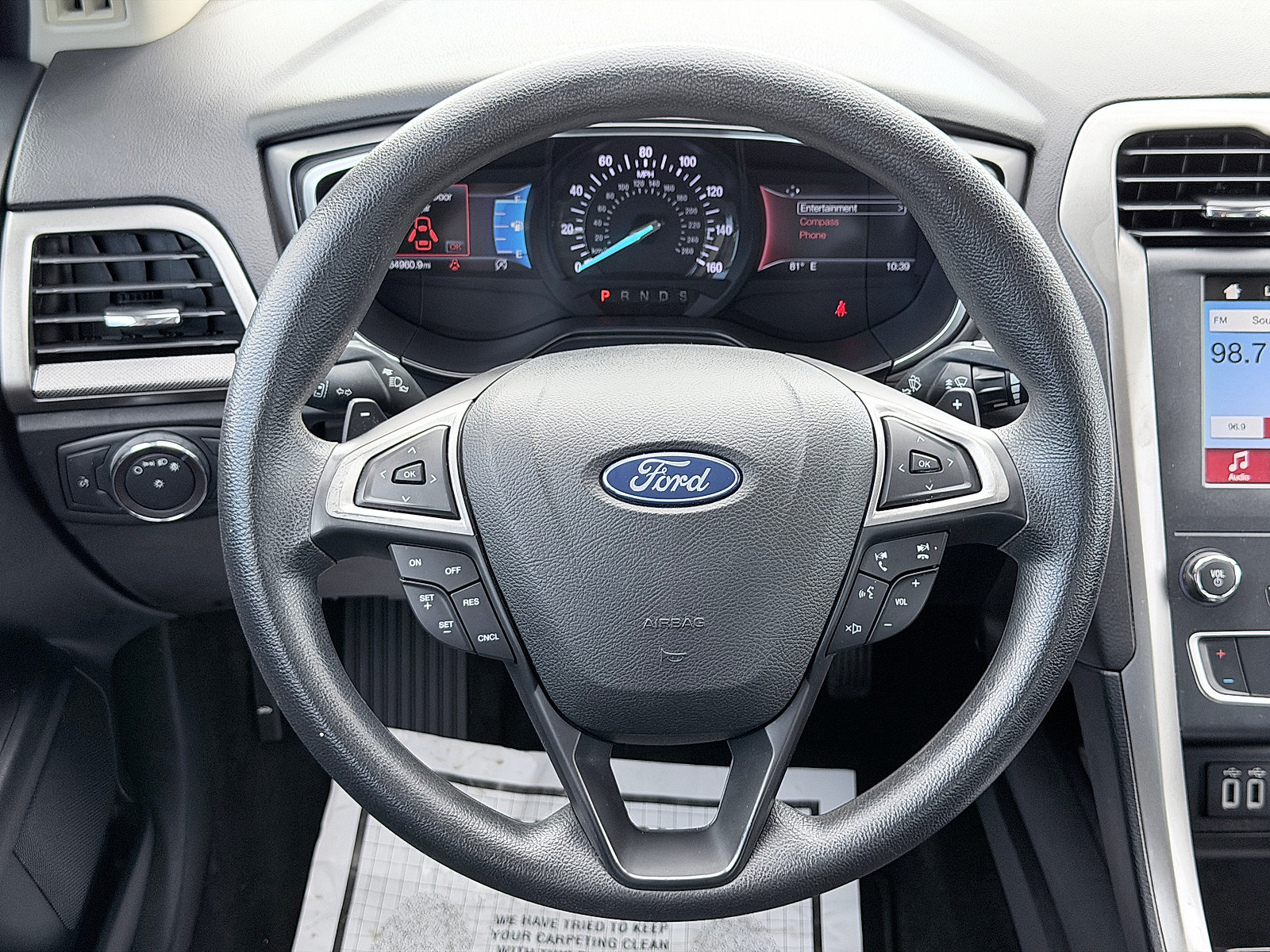 Used 2019 Ford Fusion SE FWD image 26