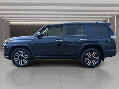 Used 2020 Toyota 4Runner Limited AWD/4WD image 2