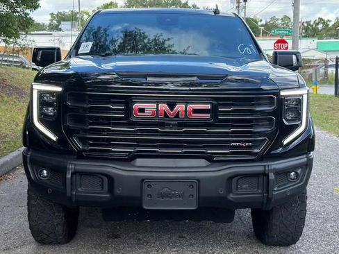 Used 2023 GMC Sierra 1500 AT4X AWD/4WD image 11