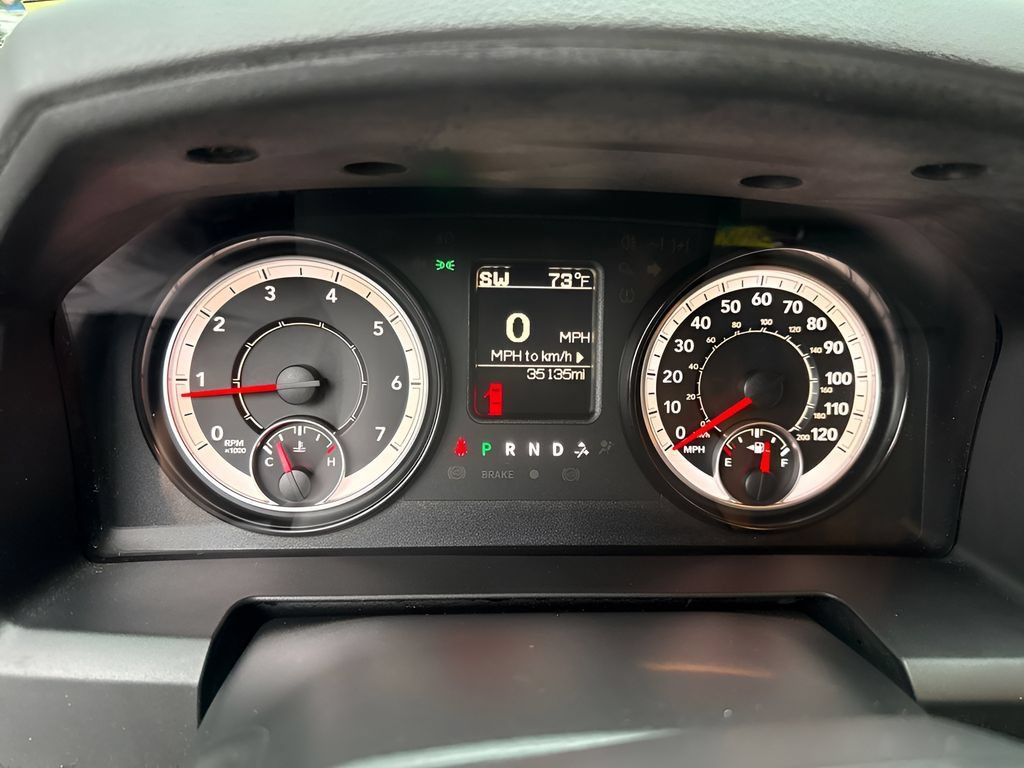 Used 2018 RAM 1500 Express w/ Express Value Package AWD/4WD image 21