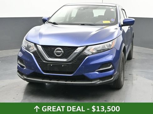 Used 2020 Nissan Rogue Sport S image 5
