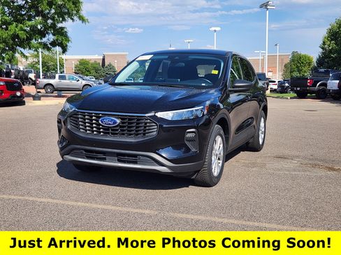 Used 2024 Ford Escape Active AWD/4WD image 1