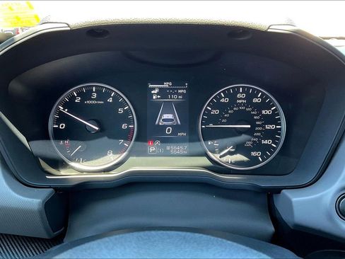 Used 2024 Subaru Crosstrek 2.5i Limited w/ Crosstrek Mirror Package image 22