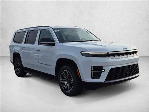 New 2026 Jeep Grand Wagoneer L 2WD image 7