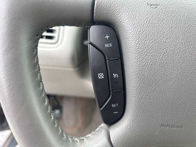 Used 2008 Buick LaCrosse CXL w/ Driver Confidence Package FWD image 12