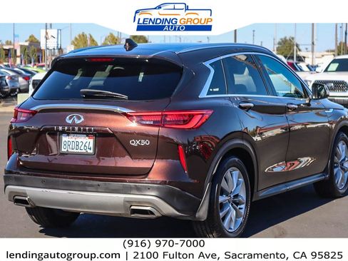 Used 2020 INFINITI QX50 Luxe w/ Navigation Package image 4