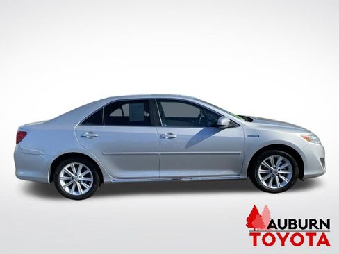 Used 2013 Toyota Camry XLE w/ Leather Pkg FWD image 8