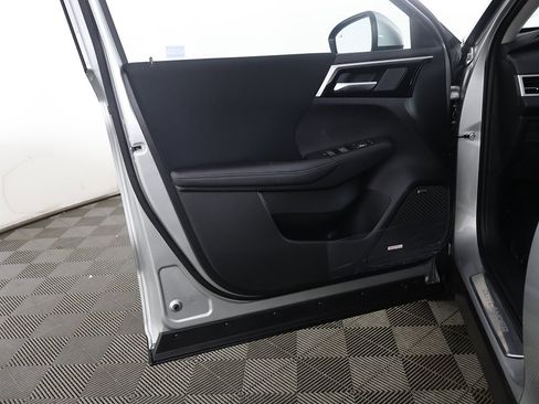 New 2026 Mitsubishi Outlander ES image 21