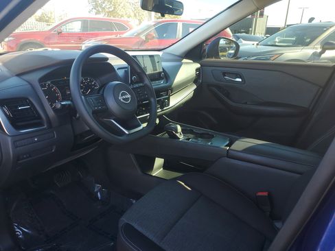 Certified 2023 Nissan Rogue SV image 13