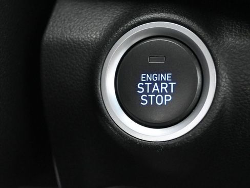 Used 2023 Hyundai Kona SEL w/ Winter Weather Package image 17