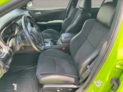 Used 2019 Dodge Charger GT RWD image 10