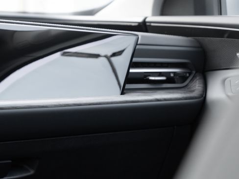 Certified 2025 Audi Q5 Premium Plus w/ Premium Plus image 15