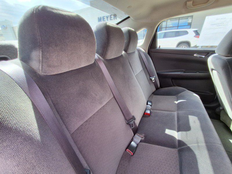 Used 2011 Chevrolet Impala LS FWD image 15