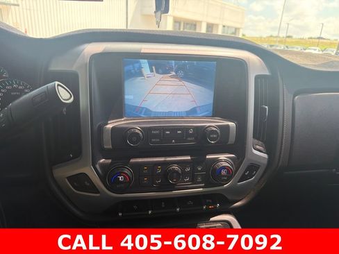 Used 2017 GMC Sierra 1500 SLT w/ SLT Preferred Package RWD image 11