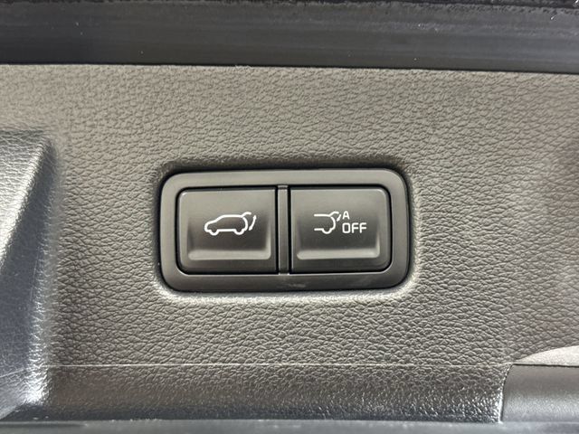 Used 2025 Kia Telluride S FWD image 28