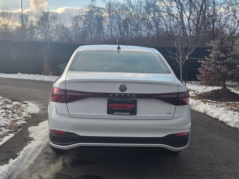 New 2026 Volkswagen Jetta SE FWD image 4