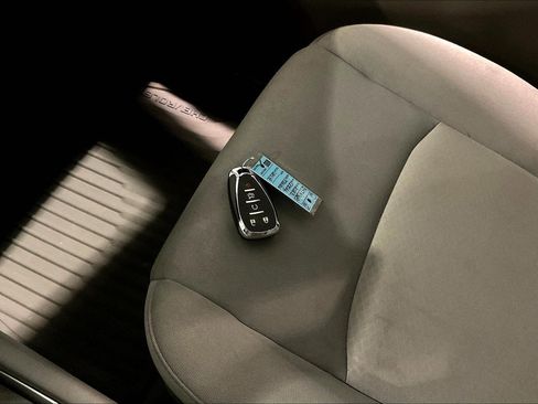 Used 2023 Chevrolet Malibu LT image 33